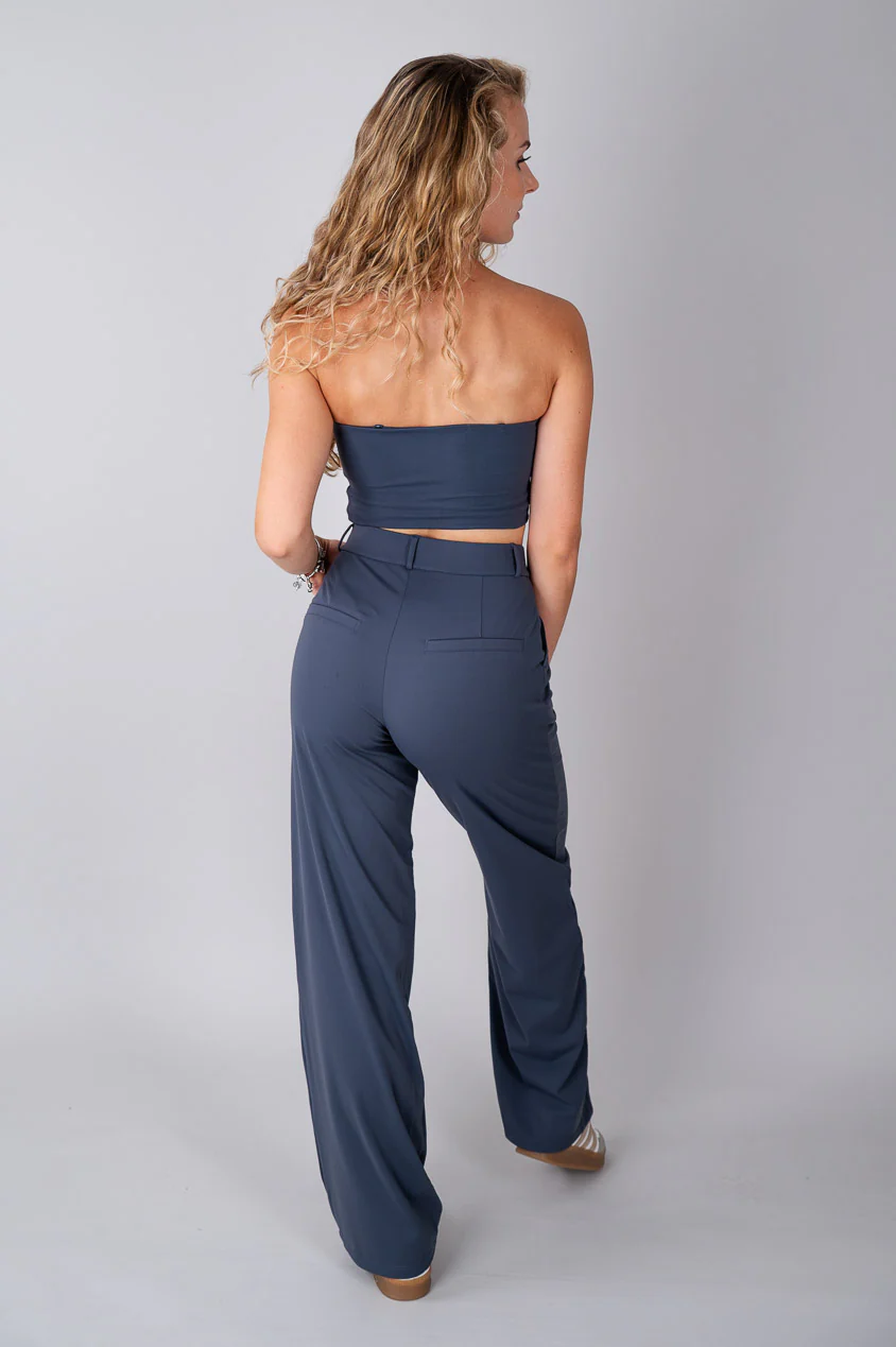 Office Pantaloni Suit - Image 5