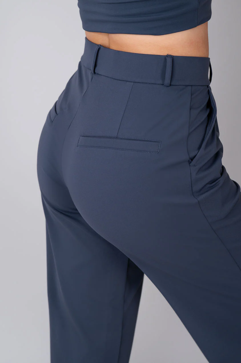 Office Pantaloni Suit - Image 6