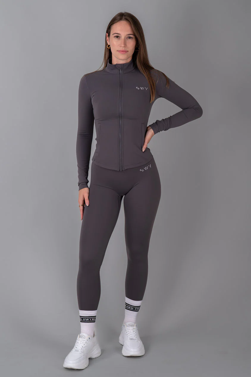 Softlux Shirt with zip - Image 6