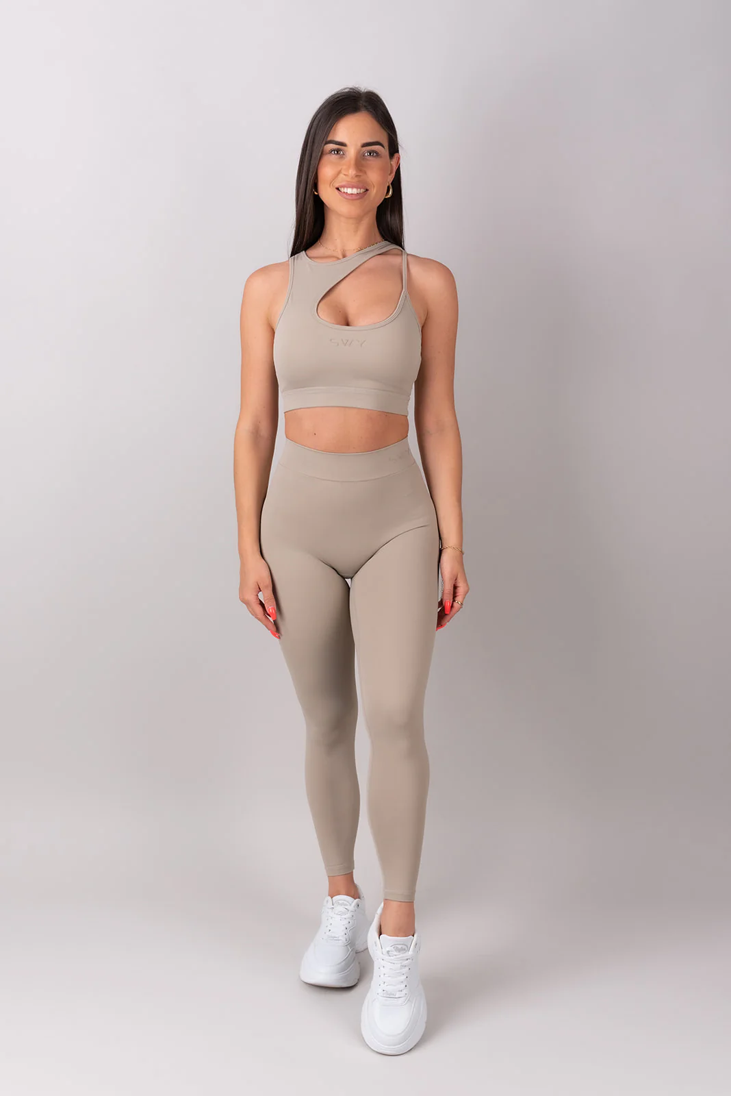 Sleek Reggiseno Cut-Out - Image 5