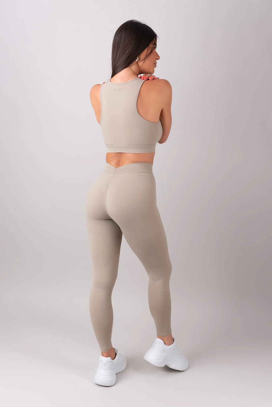 Sleek Reggiseno Cut-Out - Image 6