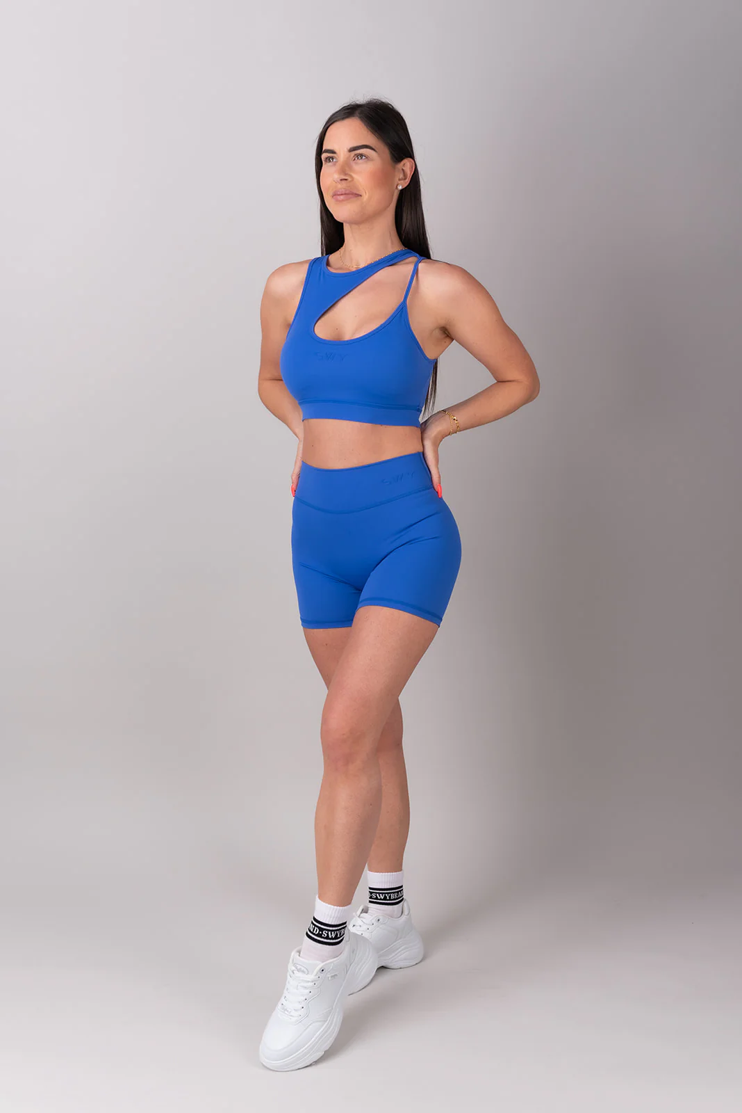 Sleek Reggiseno Cut-Out - Image 6