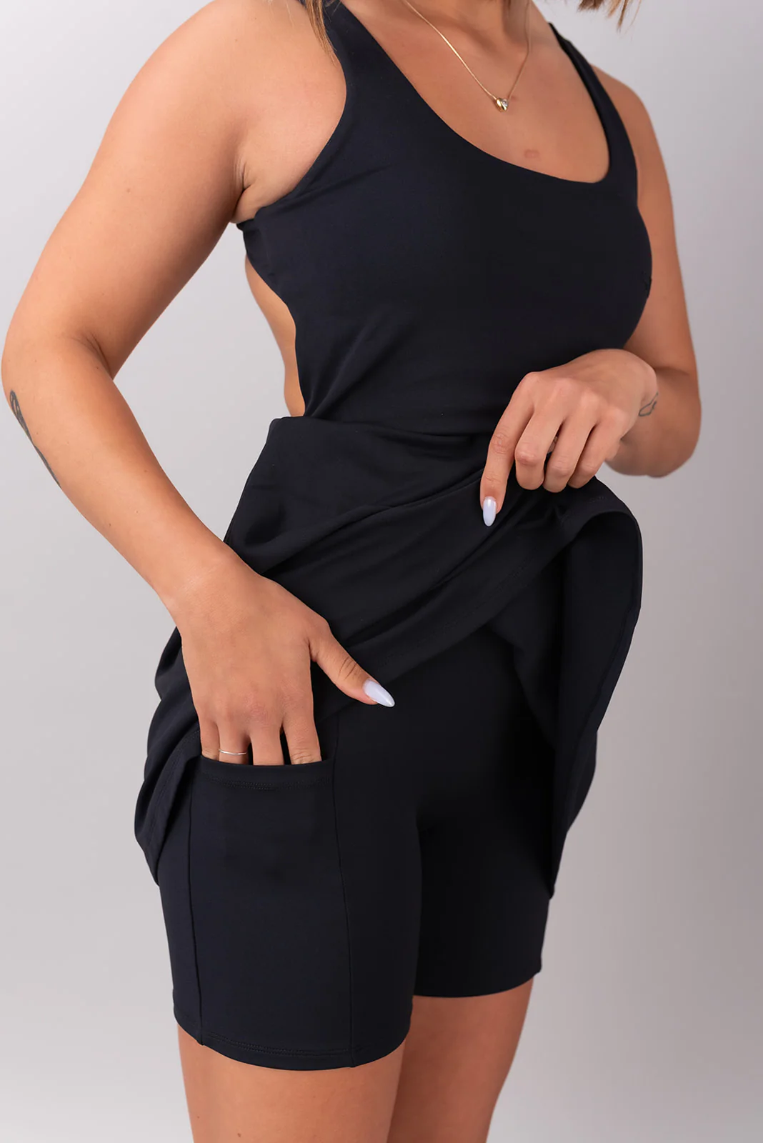 Sleek Vestito - Image 3