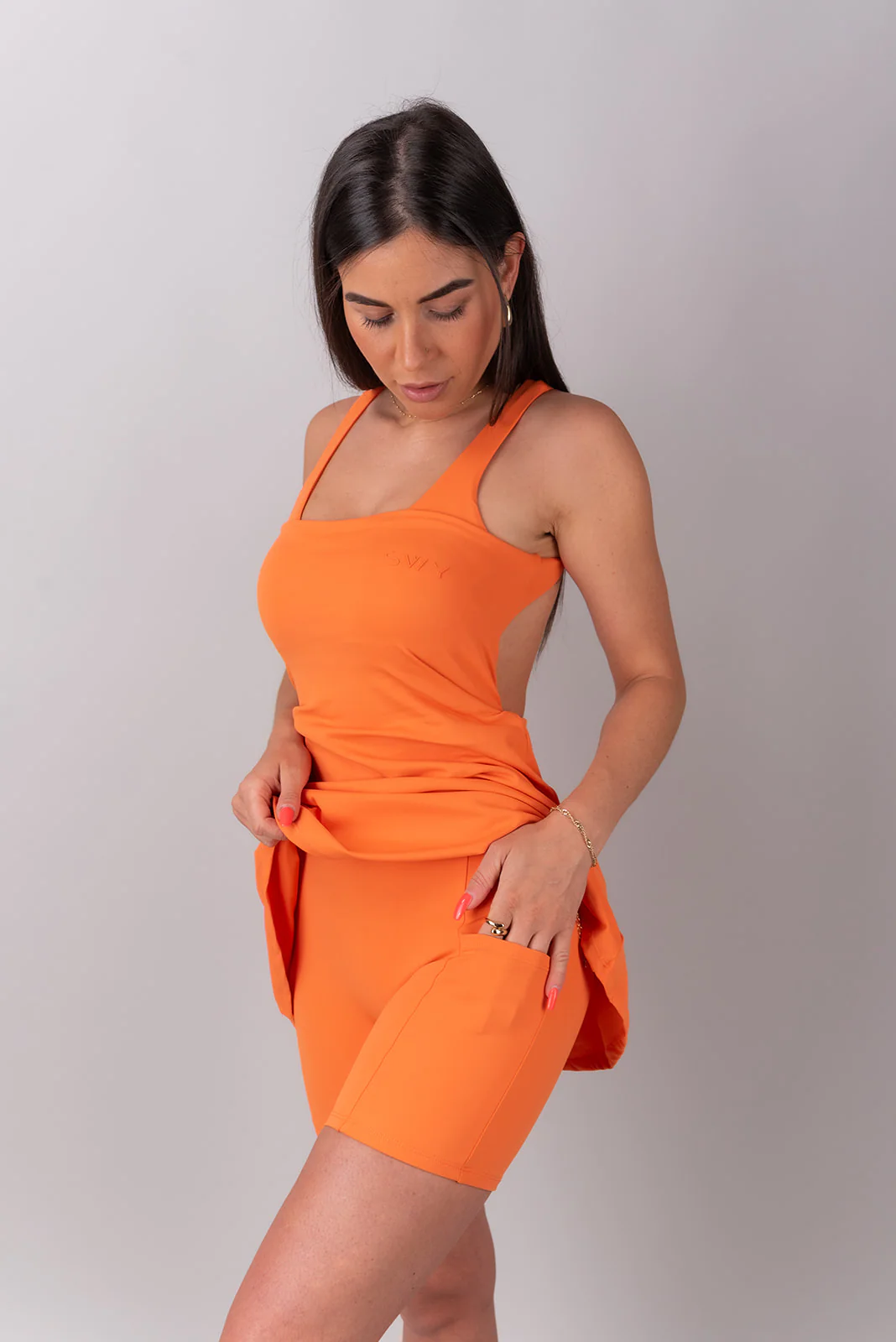 Sleek Vestito - Image 5