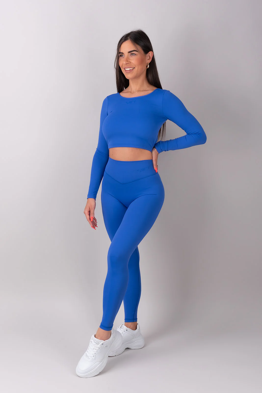 Sleek Manica Lunga - Image 6