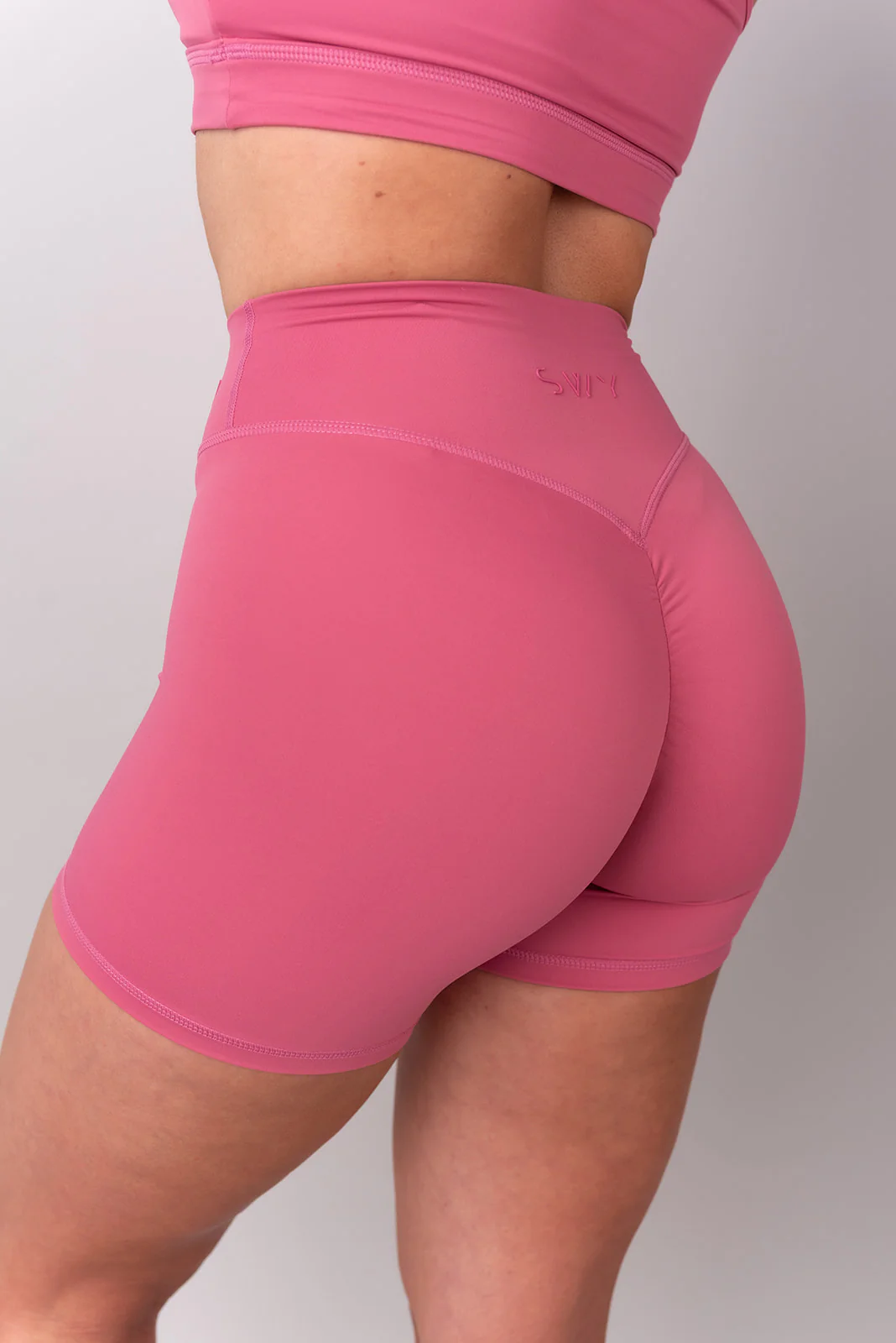 Sleek Pantaloncini 