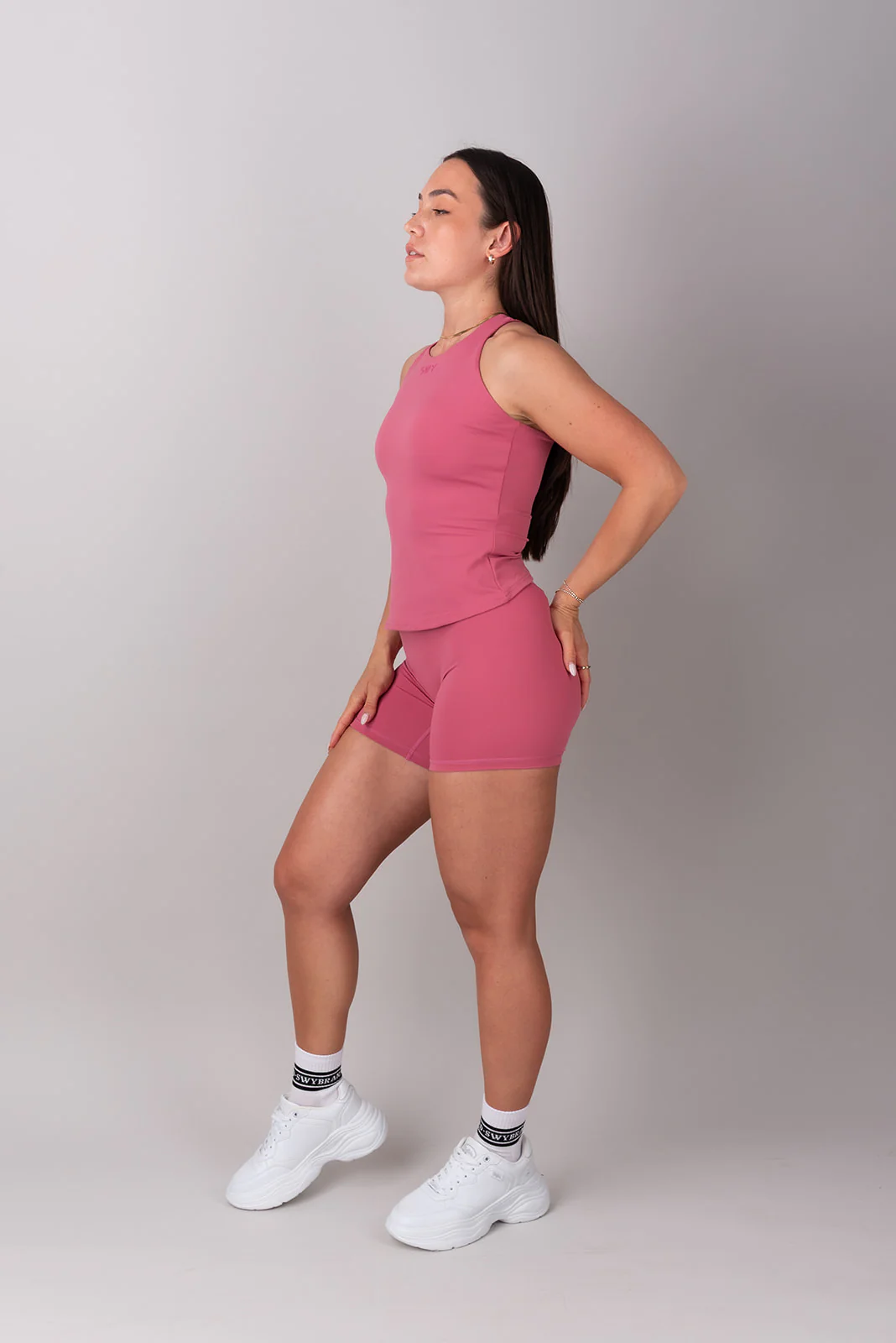 Sleek Pantaloncini  - Image 7