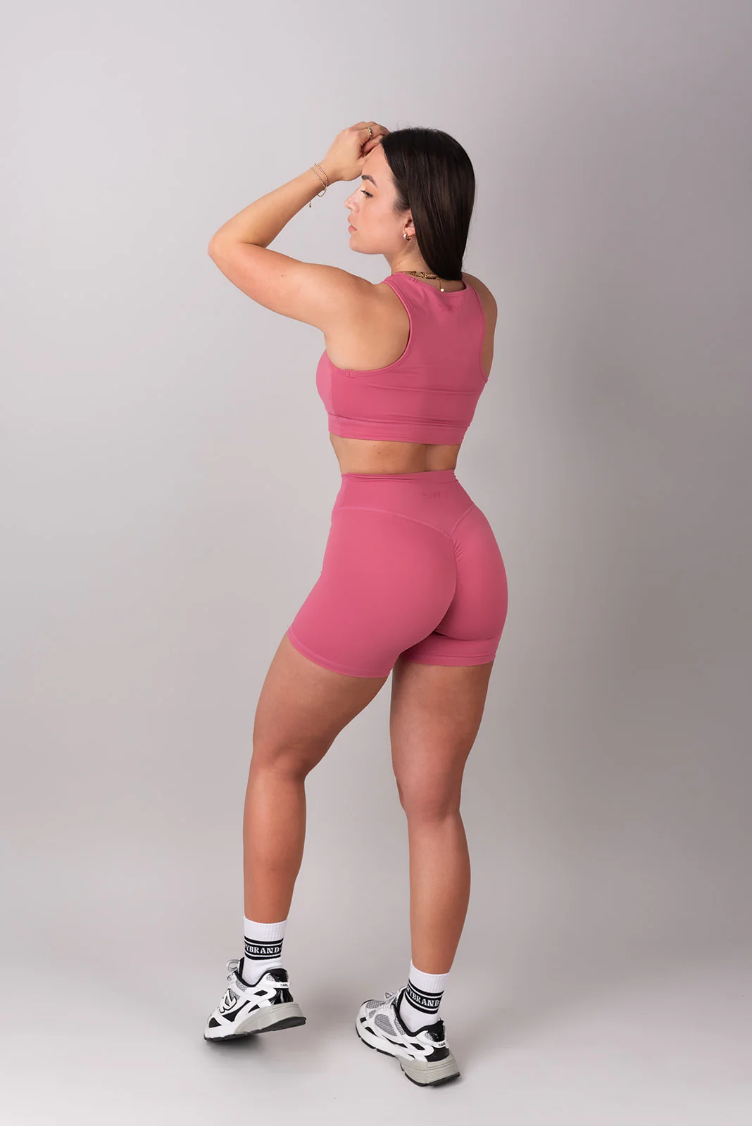 Sleek Pantaloncini  - Image 8