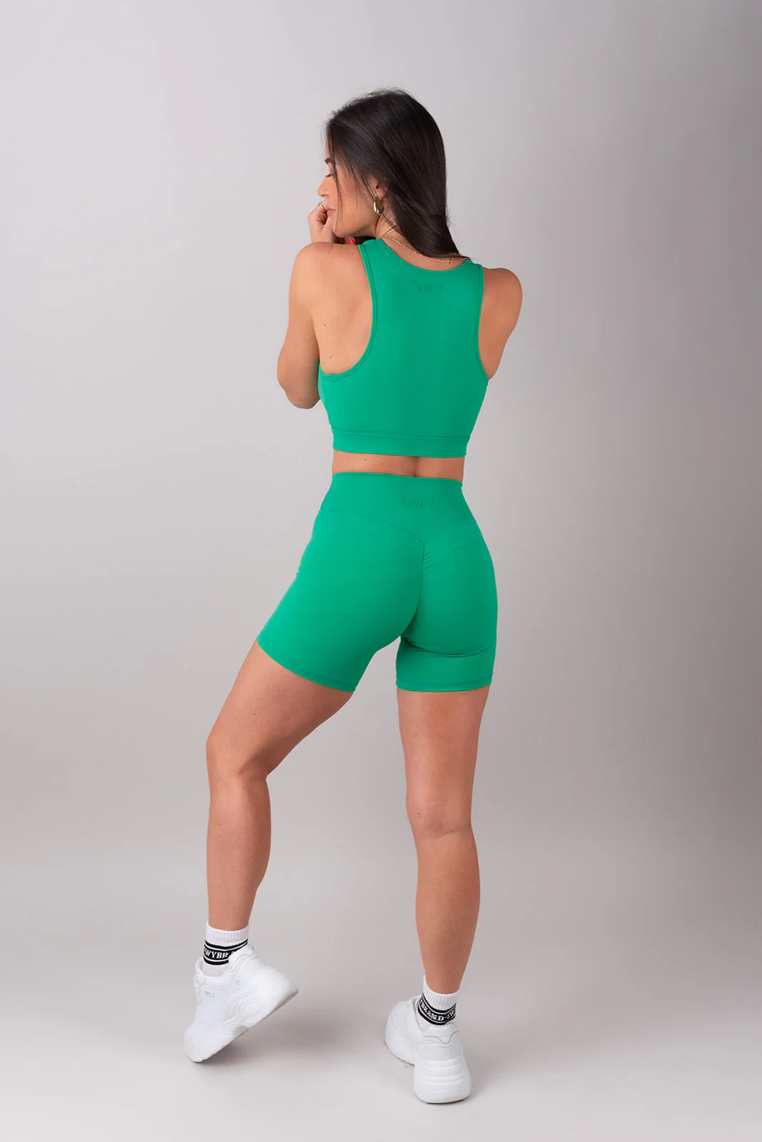 Sleek Pantaloncini  - Image 7