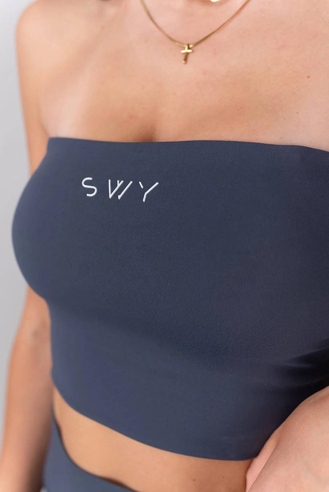 SoftLux 4-Way Top - Image 7