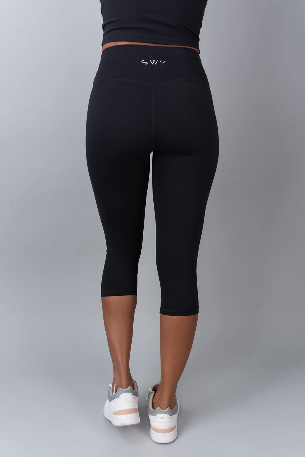 SoftLux Leggings 3/4 - Image 5