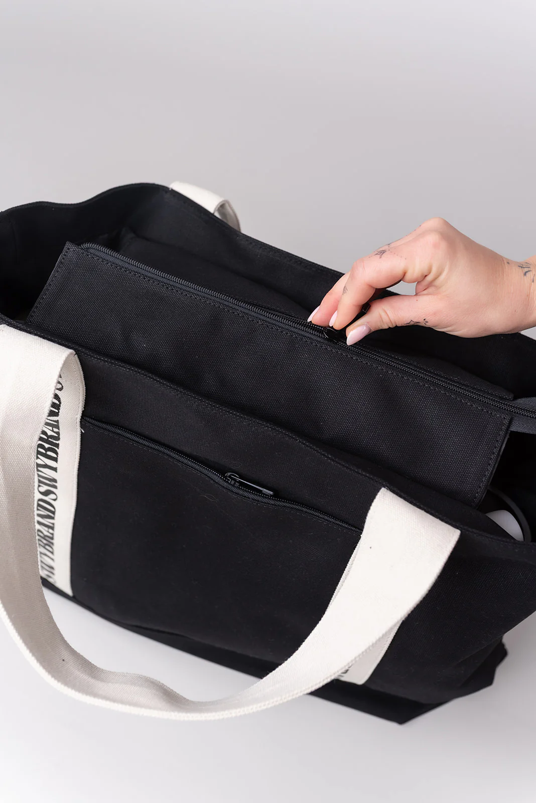 Ultimate Tote Borsa  - Image 7